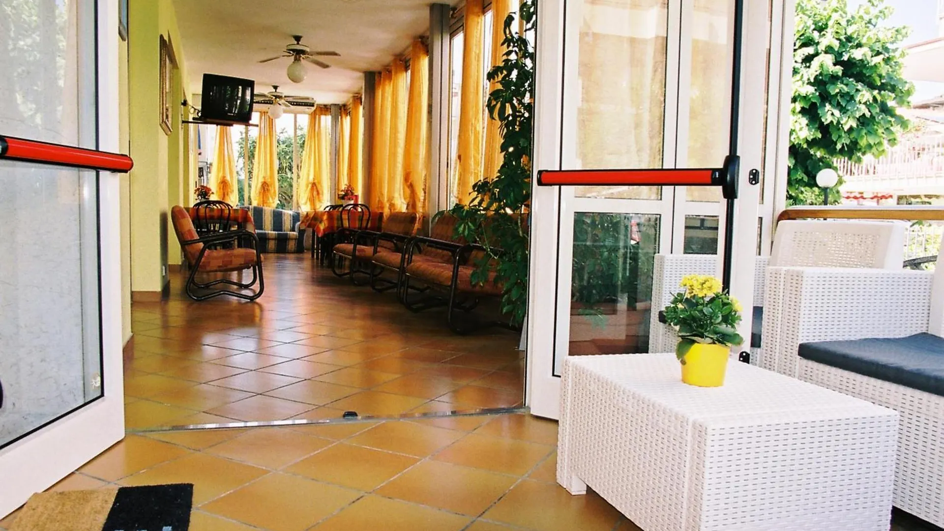 Hotel Cesari Rimini